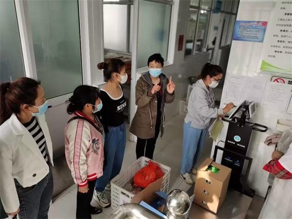 家园携手 共享美好“食”光