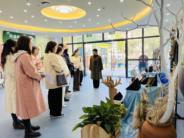 相约暖冬遇美好，共研共进共成长