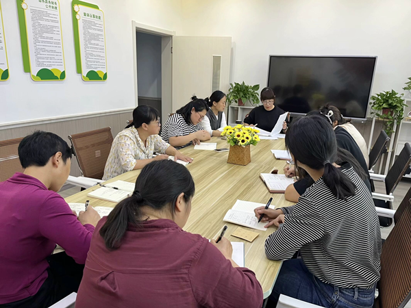 聚焦集体智慧  助力课题研究