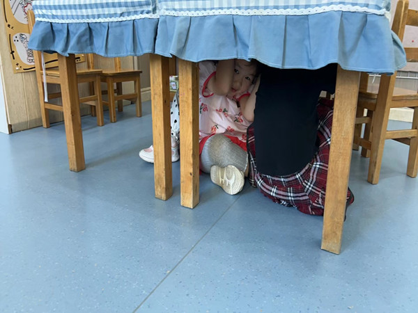 铭记历史 共筑校园安全防线