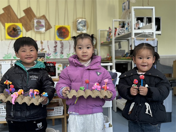 浓浓感恩情  让爱驻心间